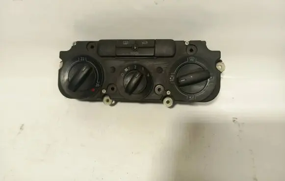 Volkswagen PASSAT B6 Climate control unit 1K0820047DF 5HB00871950