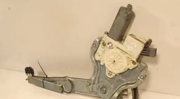 Toyota Avensis T250 Front window lifting mechanism without motor 992045100
