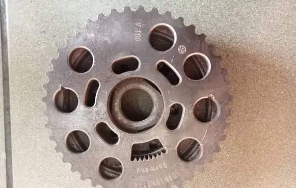 Camshaft pulley/ VANOS