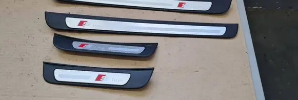 Audi A5 Sportback 8TA Front sill trim cover 8T8853373 8T8853373B 8T8853374