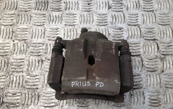 Toyota Prius (XW30) Front brake caliper