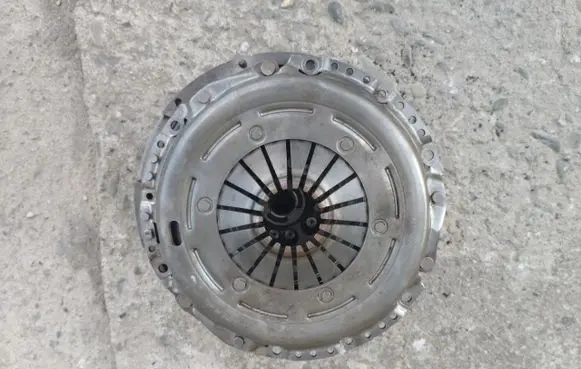 Audi A5 8T 8F Dual mass flywheel 