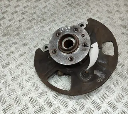 Volkswagen Crafter Front wheel hub 2N0407257B