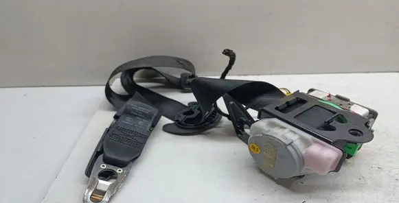 Porsche Cayenne (92A) Front seatbelt 7P0857706