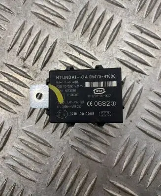 Hyundai Tucson JM Immobilizer control unit/module 95420H1000 97RI000008 50730386