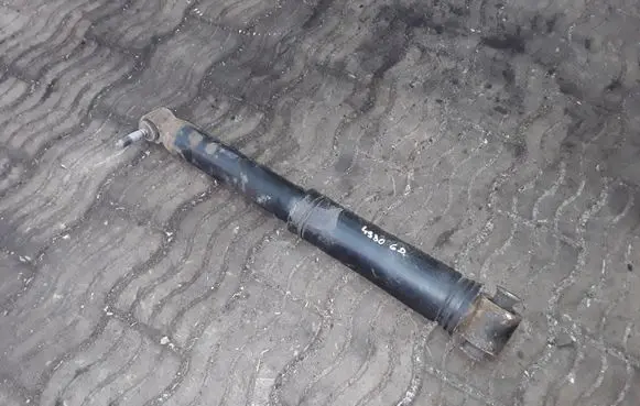 Renault Scenic III - Grand scenic III Rear shock absorber/damper 562100028R