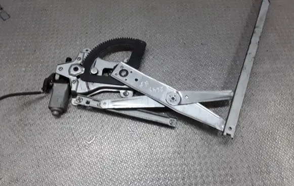 Chevrolet Kalos Front door window regulator with motor