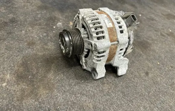 Chevrolet Camaro Generator/alternator 13591604 TN021189000