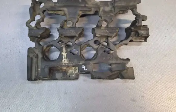 Porsche Cayenne (9Y0 9Y3) Heat shield in engine bay 06M133876AB