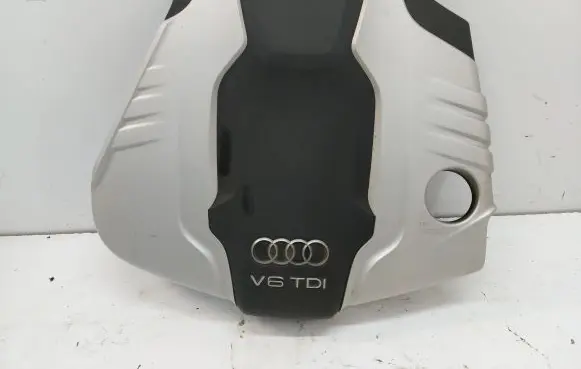 Audi A8 S8 D4 4H Engine cover (trim)