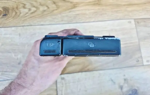 Audi A4 S4 B6 8E 8H Dashboard storage box/compartment 8E2941561