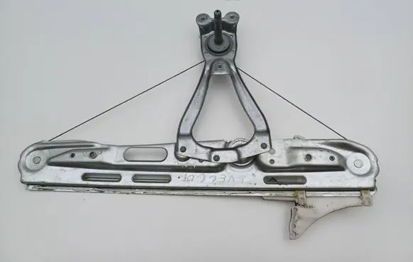 Opel Vectra C Rear door manual window regulator 24451524