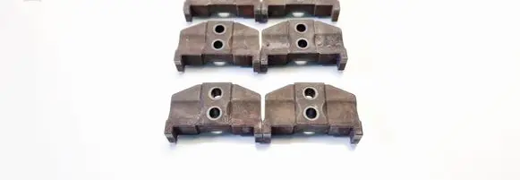 BMW 7 F01 F02 F03 F04 Camshaft holder 