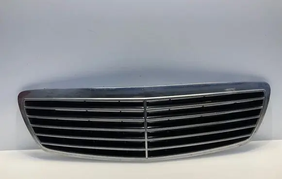 Mercedes-Benz E W211 Front grill A2118800583 2118800583