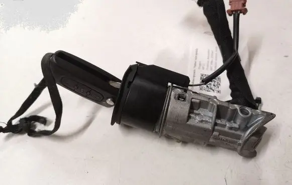 Peugeot 607 Ignition lock 9654570280 N0502334