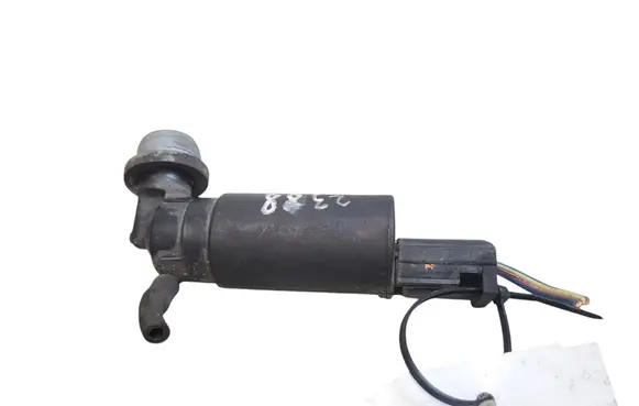 Toyota Avensis T250 Windscreen/windshield washer pump