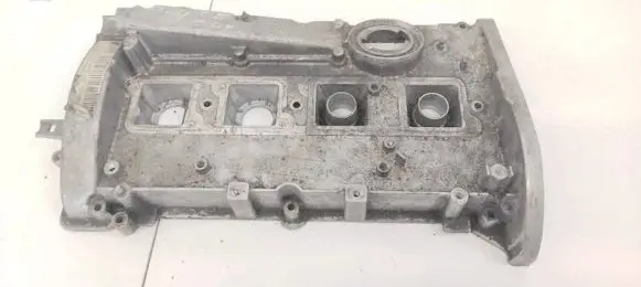 Audi A4 S4 B5 8D Rocker cam cover 