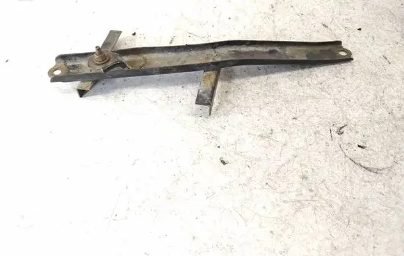 Toyota Avensis T250 Battery bracket