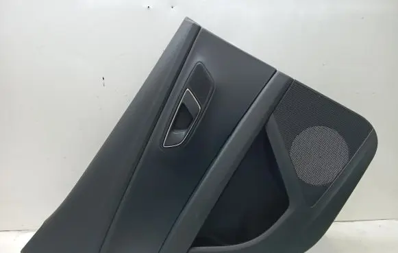 Seat Leon (5F) Rear door card panel trim