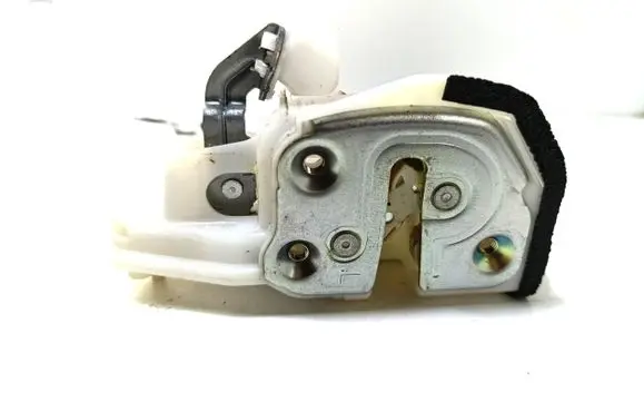 Mazda CX-3 Rear door lock