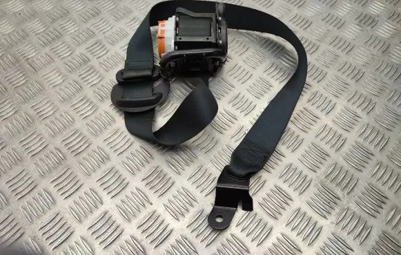 Nissan Qashqai Front seatbelt
