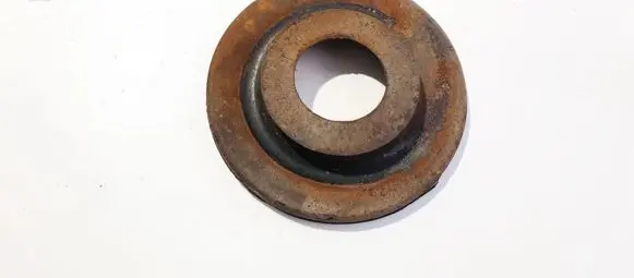 Skoda Octavia Mk2 (1Z) Front coil spring rubber mount 1k0512149b