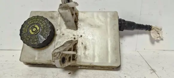 Citroen C4 Grand Picasso Brake fluid reservoir 9680907780