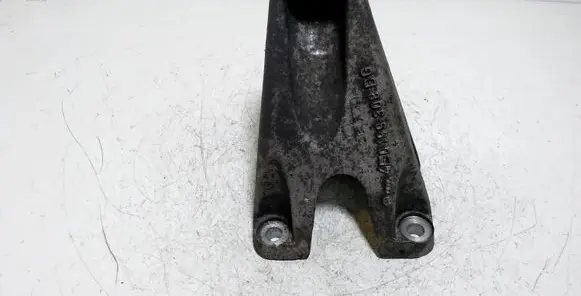 Audi A8 S8 D3 4E Engine mounting bracket 4E0199308BG