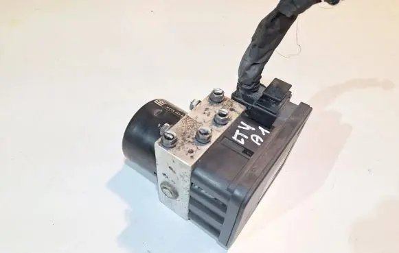Volkswagen Golf V ABS Pump 1K0907379M 10096003523 00004427D1