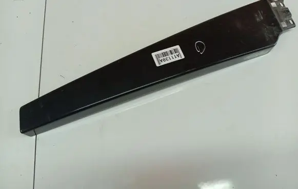 Audi A6 S6 C6 4F Front door glass trim molding 4F0853290A