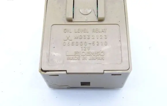 Mitsubishi Pajero Other relay MD332123