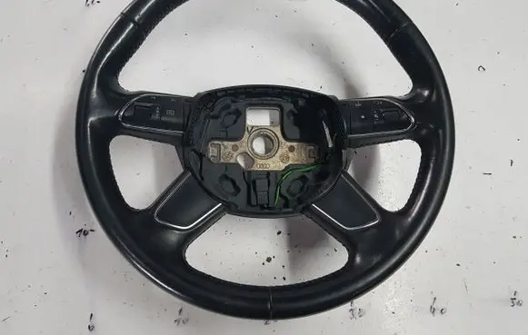 Audi A3 S3 8V Steering wheel 8U0419091B
