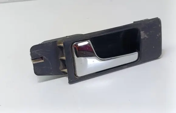 Audi A6 S6 C4 4A Front door interior handle 4A0837019