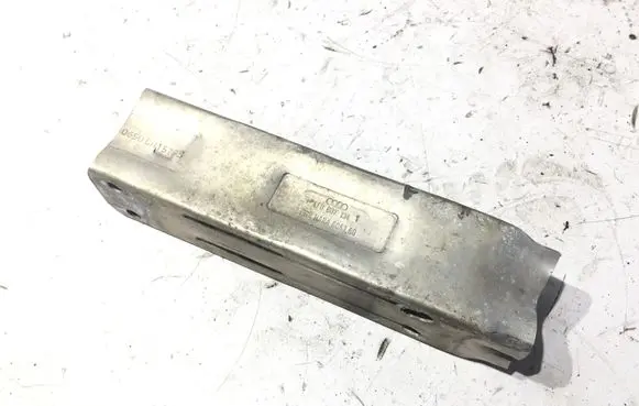 Audi A6 S6 C6 4F Rear shock/impact absorber stay/bar 4F0807134