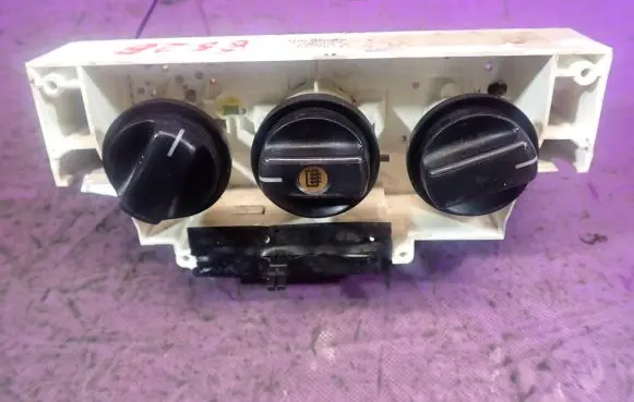 Interior fan control switch
