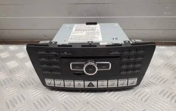 Mercedes-Benz SL R231 Radio/CD/DVD/GPS head unit A2319007102