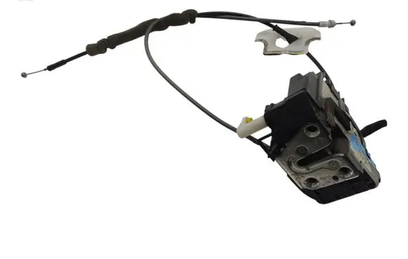 Nissan Qashqai Front door lock 