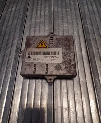 Mazda 6 Headlight ballast module Xenon 1307329086