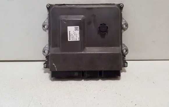 Volvo XC60 Engine control unit/module 32383797
