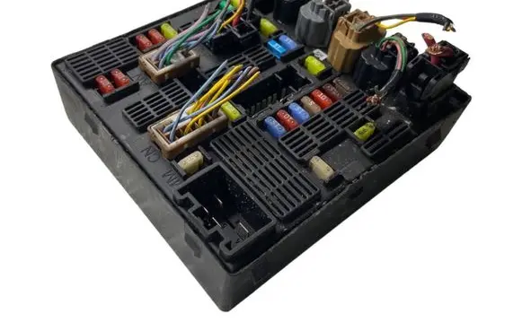 Renault Scenic III - Grand scenic III Fuse module 284B62342R 0231080500346