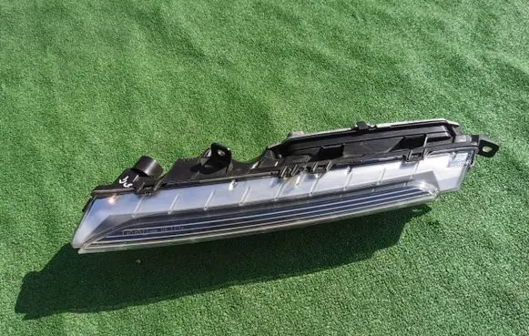 Porsche Cayenne (9Y0 9Y3) LED Daytime headlight 9Y0941181A