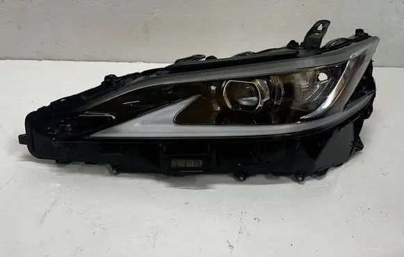 Lexus ES 250 - 300 - 330 Headlight/headlamp LEXUS-ES-LAMPA-LE