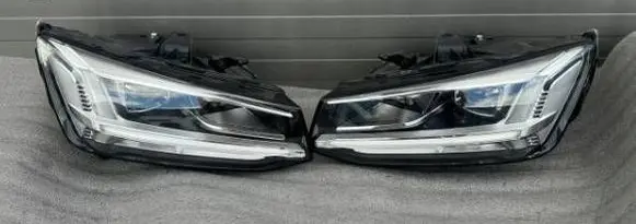 Audi Q2 - Headlights/headlamps set 81A941033 81A941034 00063596