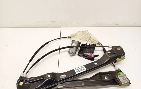 Volkswagen PASSAT B6 Sliding door window regulator with motor