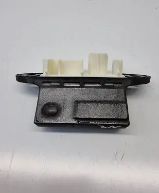 Tailgate opening switch