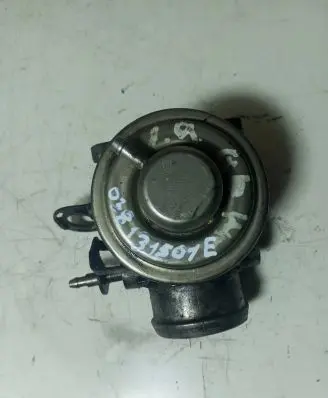 Skoda Octavia Mk1 (1U) EGR valve 038131501E