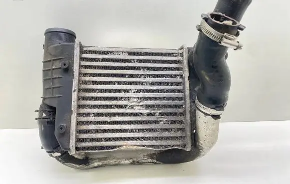 Audi A6 S6 C6 4F Intercooler radiator 4F0145708