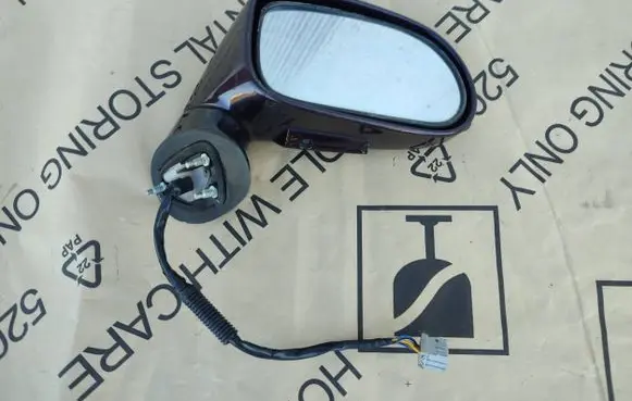 Honda Legend III KA9 Front door electric wing mirror E6010295