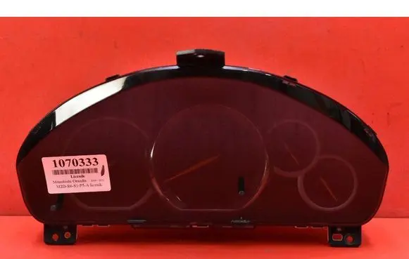 Mitsubishi Grandis Speedometer (instrument cluster) 