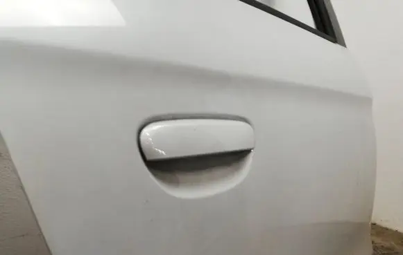 Mitsubishi Space Star Rear door 